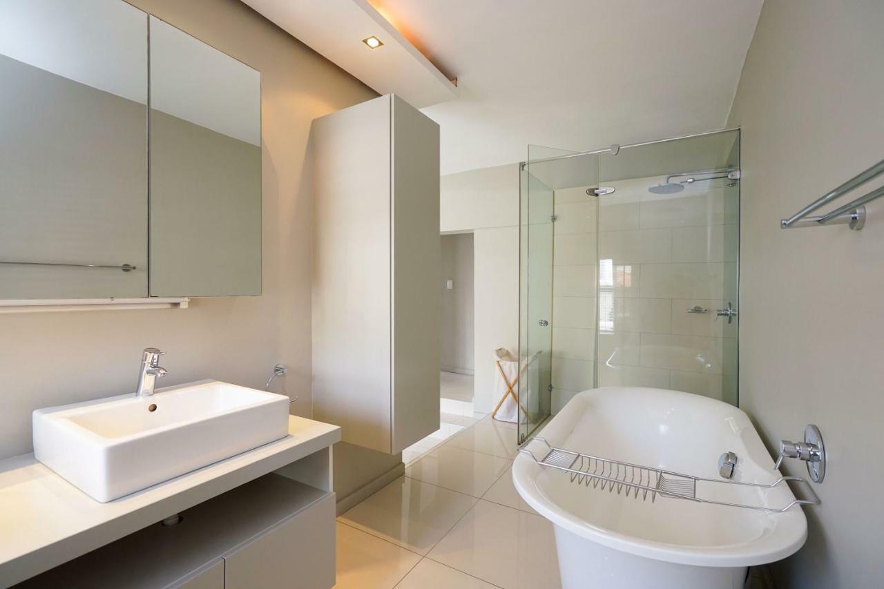 Apartment Sea Side Getaway